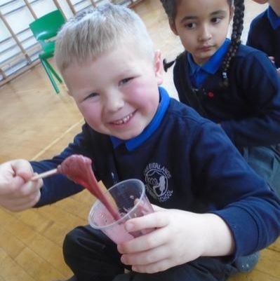 The children learnt how to make alien slime and space dust with the help from Sublime Science!